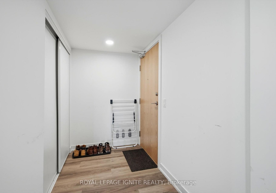 1455-celebration-drive-pickering-ontario-e12840190