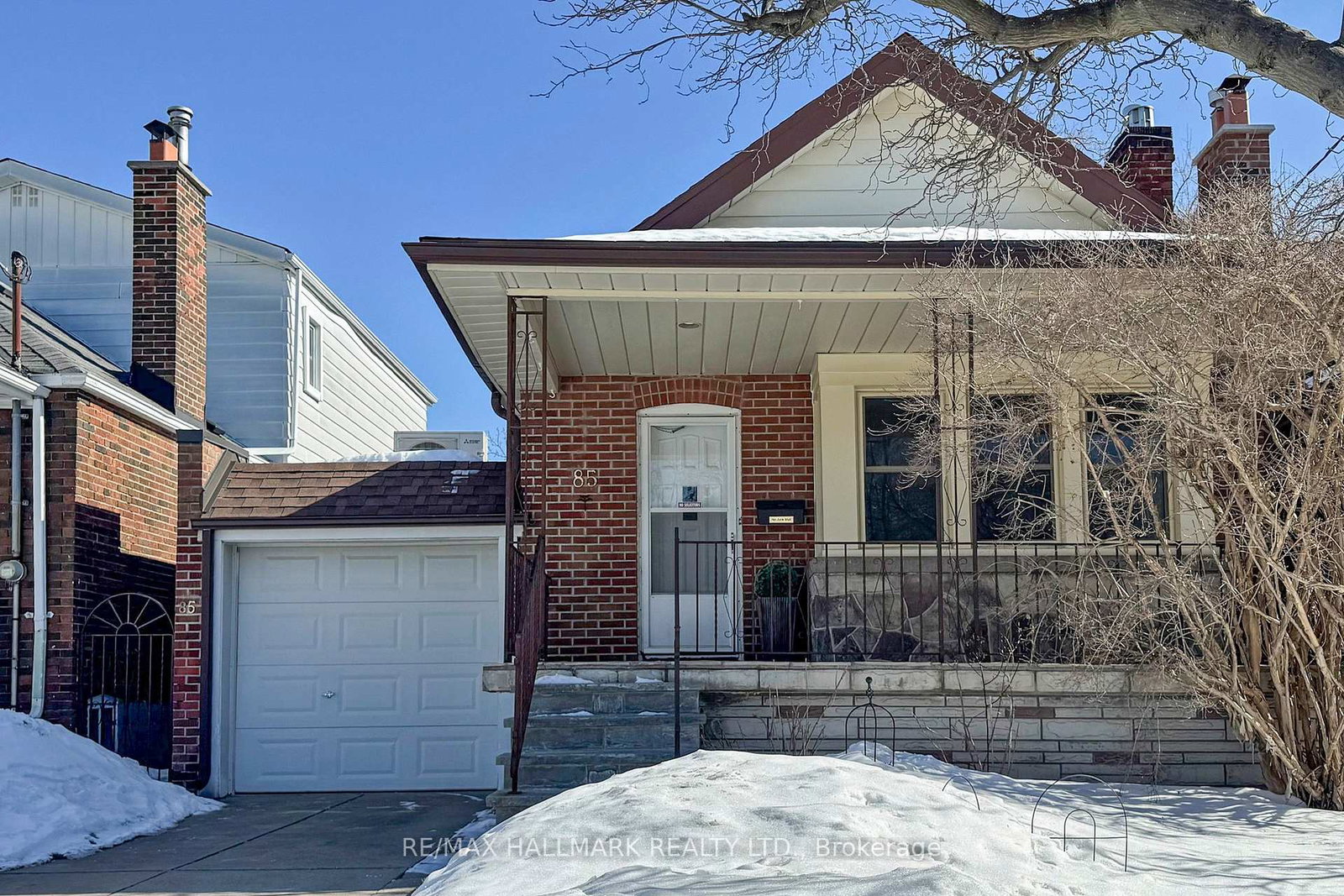 85-roosevelt-road-east-york-ontario-e12840708