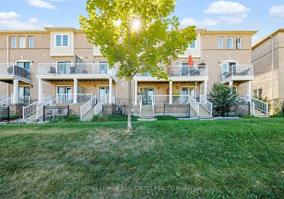 33-talbotshire-street-ajax-ontario-e12840728