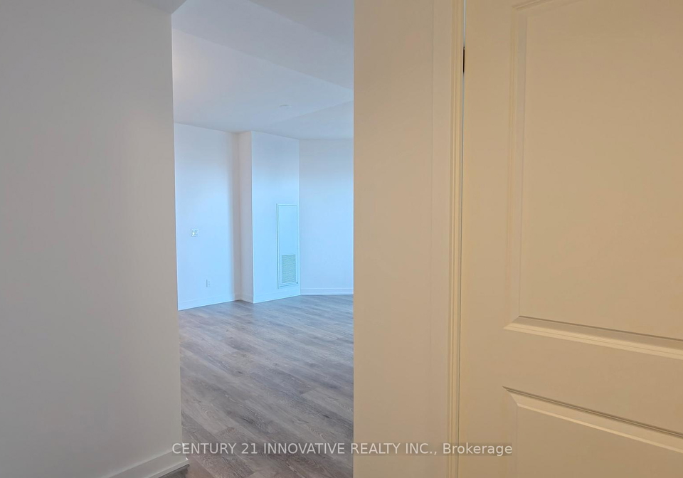 1010-sandy-beach-road-pickering-ontario-e12840738