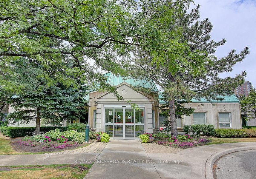 2627-mccowan-road-scarborough-ontario-e12841206