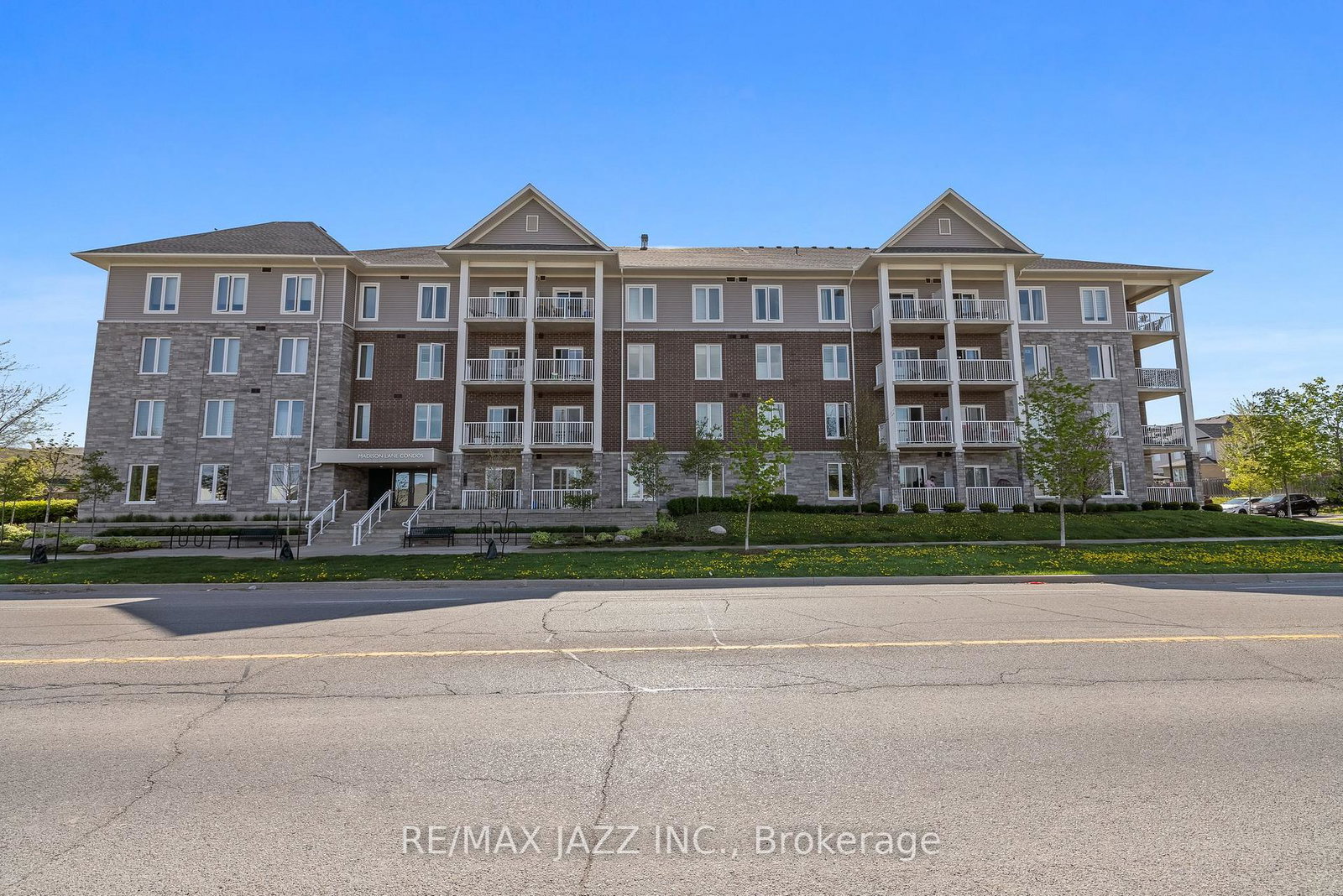 290-liberty-street-n-clarington-ontario-e12841296