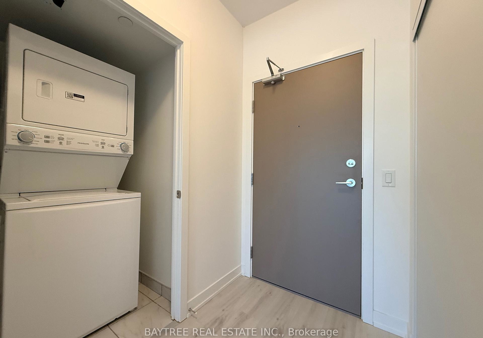 1010-sandy-beach-road-pickering-ontario-e12841484