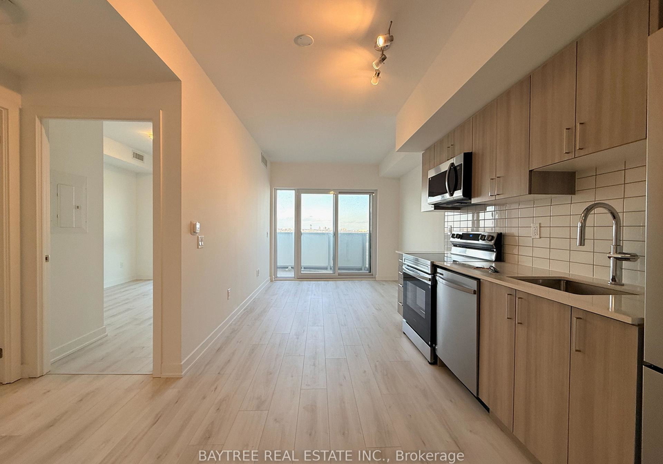 1010-sandy-beach-road-pickering-ontario-e12841484