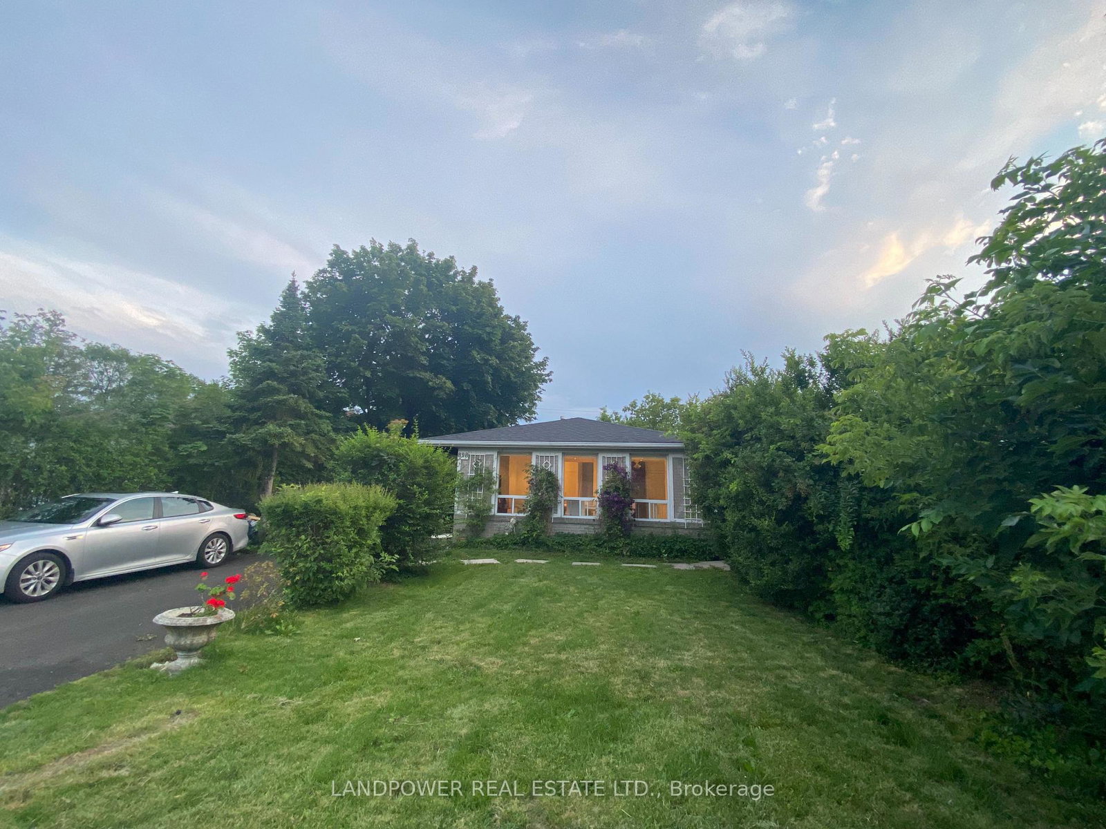 898-reytan-boulevard-pickering-ontario-e12841512