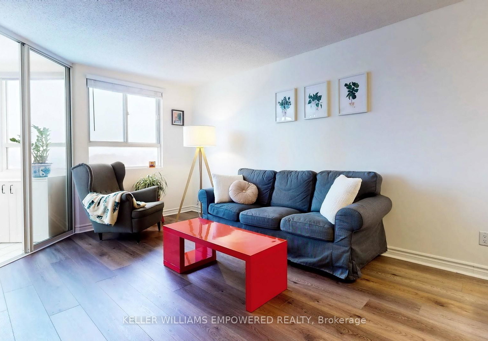 4-park-vista-crescent-east-york-ontario-e12842104