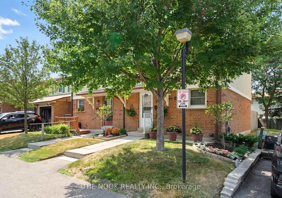 450-bristol-crescent-oshawa-ontario-e12842754