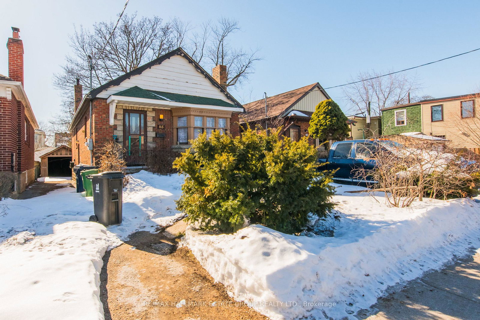 85-kings-park-boulevard-east-york-ontario-e12843326