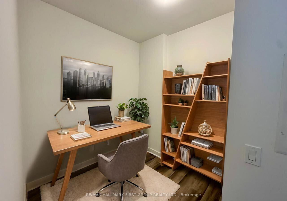 1010-sandy-beach-road-pickering-ontario-e12843520