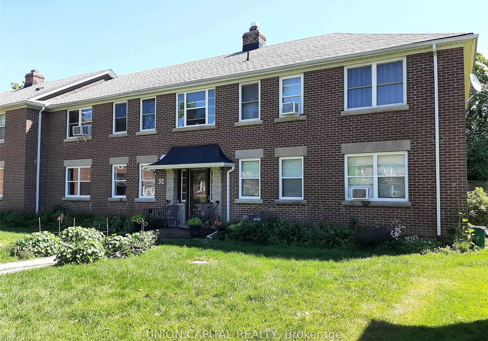 32-lasalle-court-oshawa-ontario-e12843800