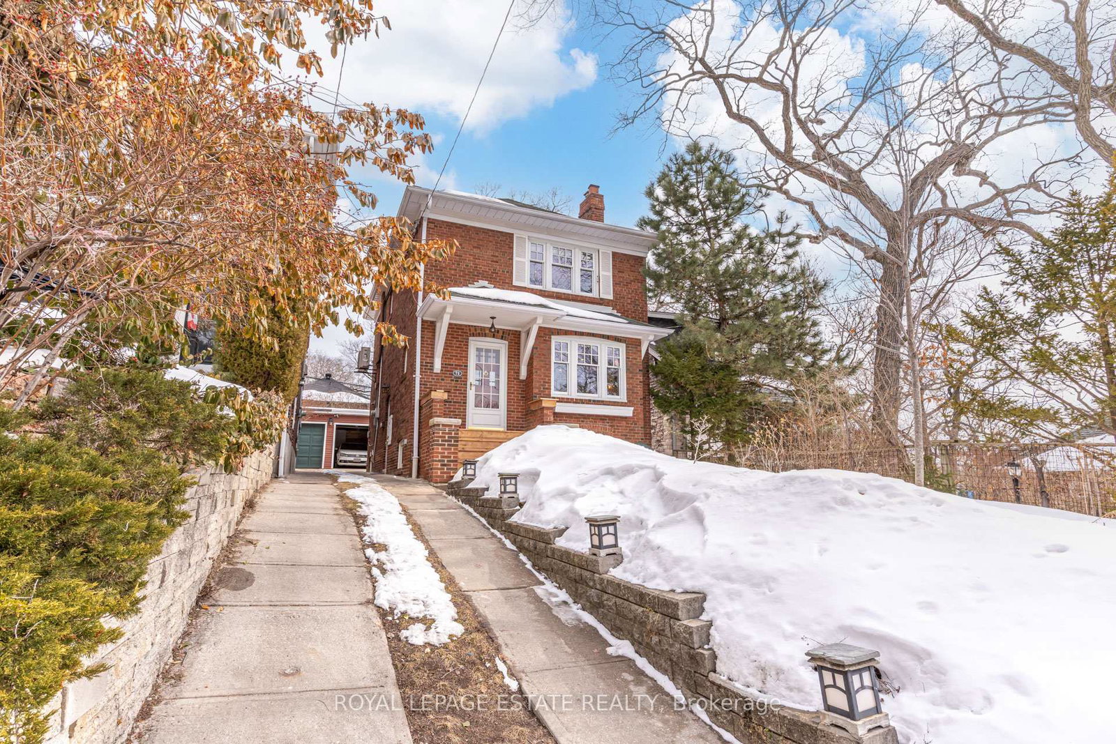 71-scarborough-road-toronto-ontario-e12844482