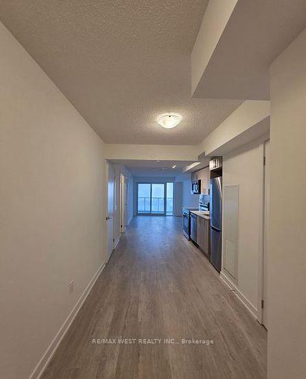 1010-sandy-beach-road-pickering-ontario-e12844886