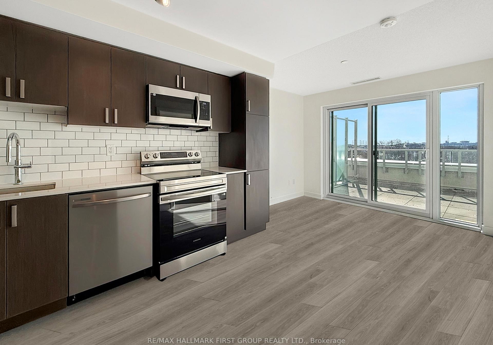 1010-sandy-beach-road-pickering-ontario-e12845244