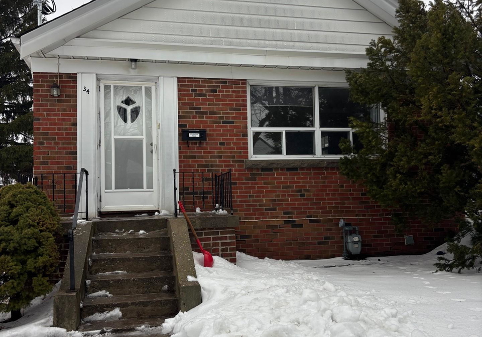 34-inniswood-drive-scarborough-ontario-e12845430