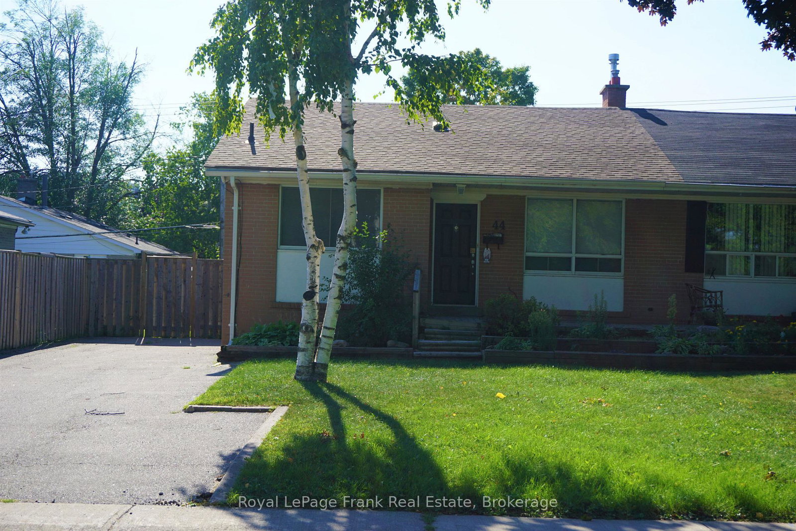 44-billingsgate-crescent-ajax-ontario-e12845698