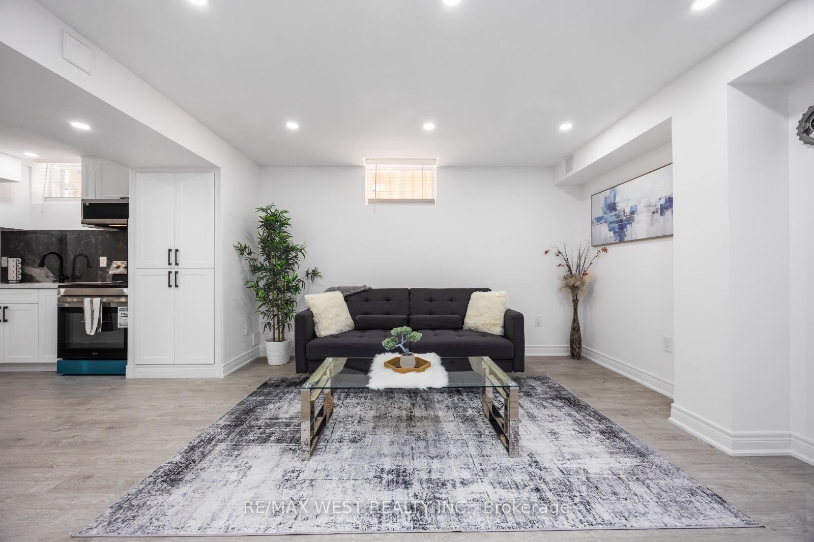 339-fleetwood-drive-oshawa-ontario-e12845824