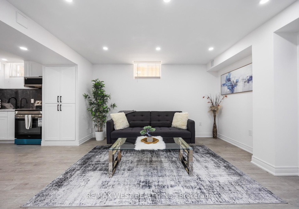 339-fleetwood-drive-oshawa-ontario-e12845824