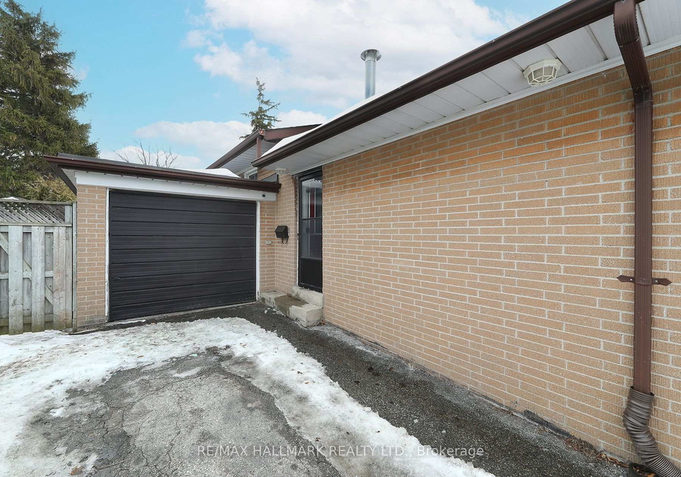 27-slan-avenue-scarborough-ontario-e12845970