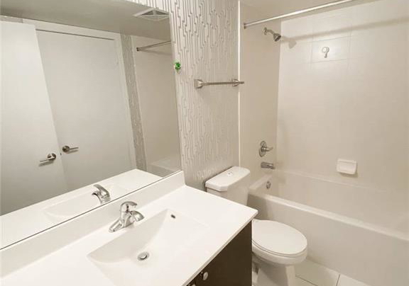 151-village-green-square-scarborough-ontario-e12847124