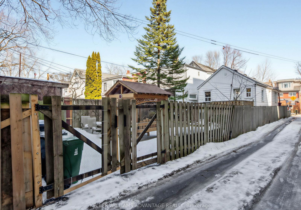 12-hastings-avenue-toronto-ontario-e12847588