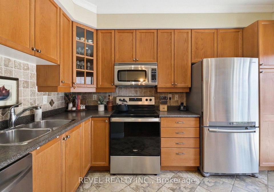 3-dreamcrest-court-whitby-ontario-e12847804