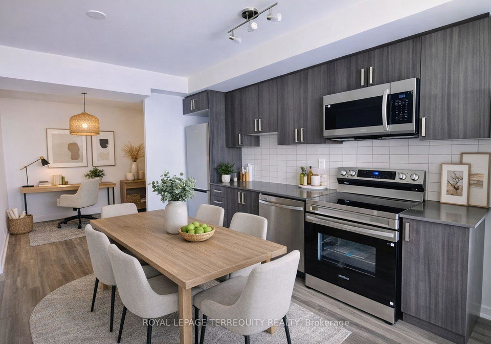 1010-sandy-beach-road-pickering-ontario-e12848032