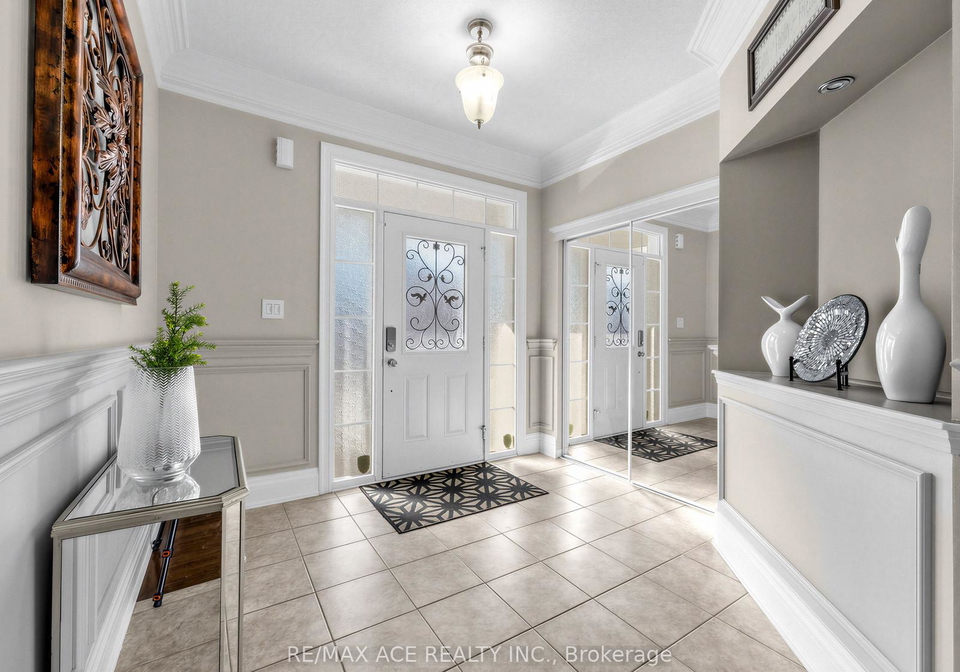 10-byram-downs-street-ajax-ontario-e12848780