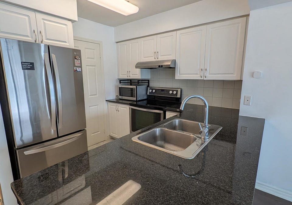 88-grangeway-avenue-scarborough-ontario-e12849090