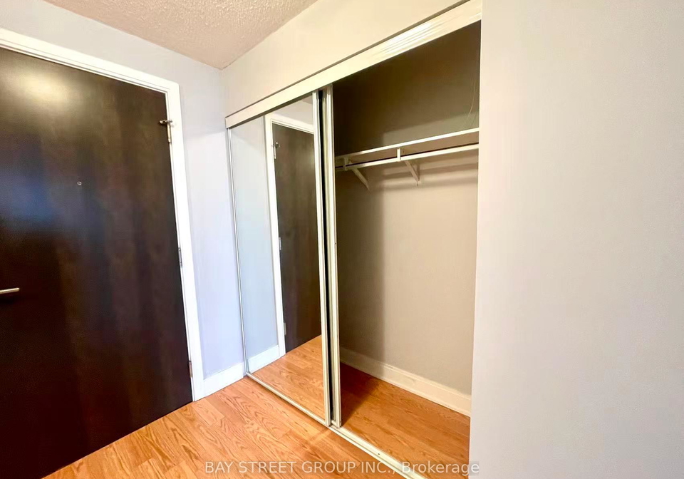 125-village-green-square-scarborough-ontario-e12849118