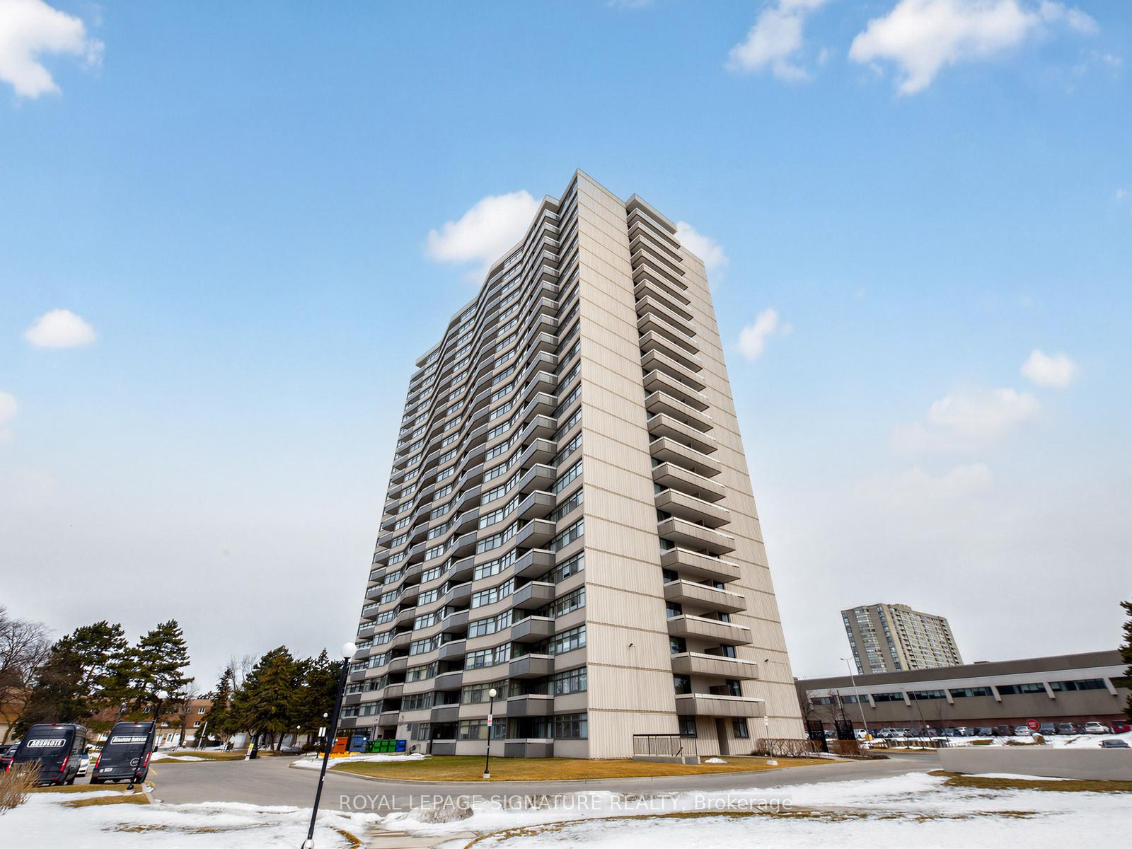 3131-bridletown-circle-scarborough-ontario-e12849126