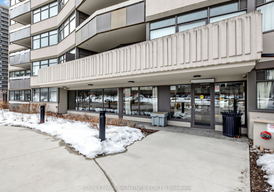 3131-bridletown-circle-scarborough-ontario-e12849126