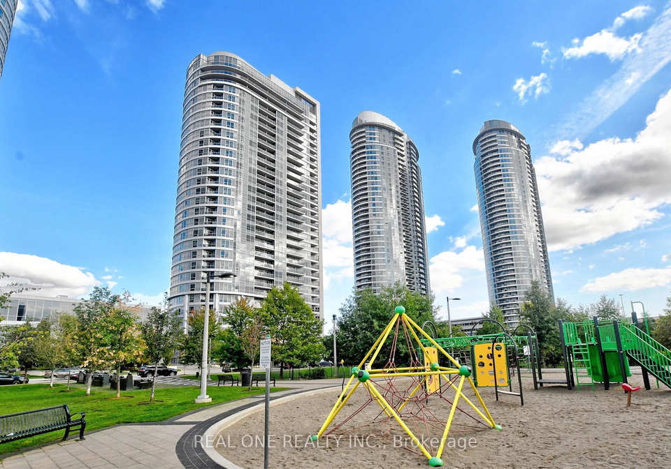 151-village-green-square-scarborough-ontario-e12849258