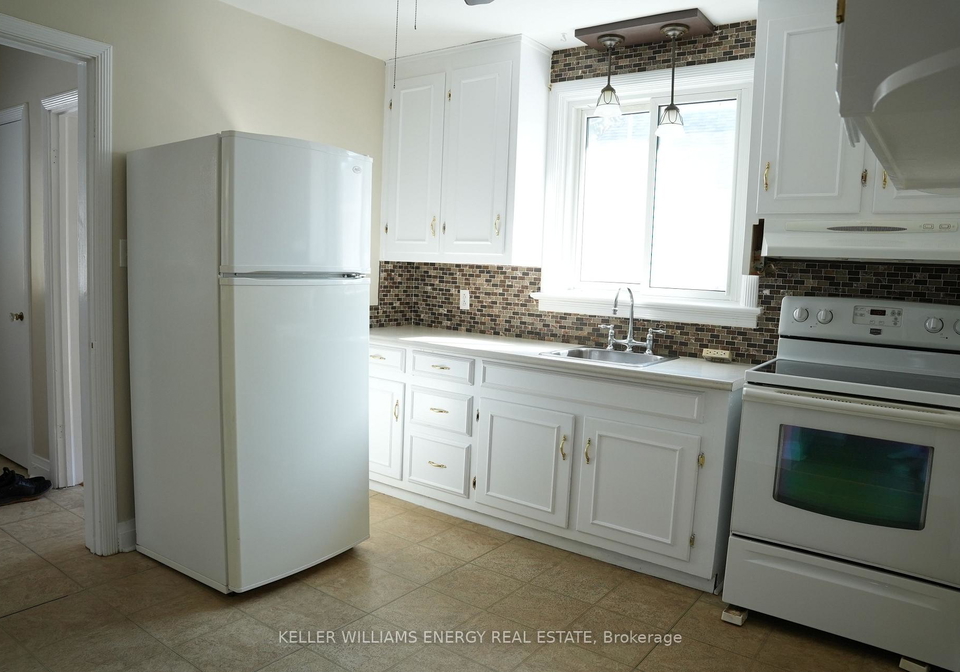 1062-hortop-street-oshawa-ontario-e12850330