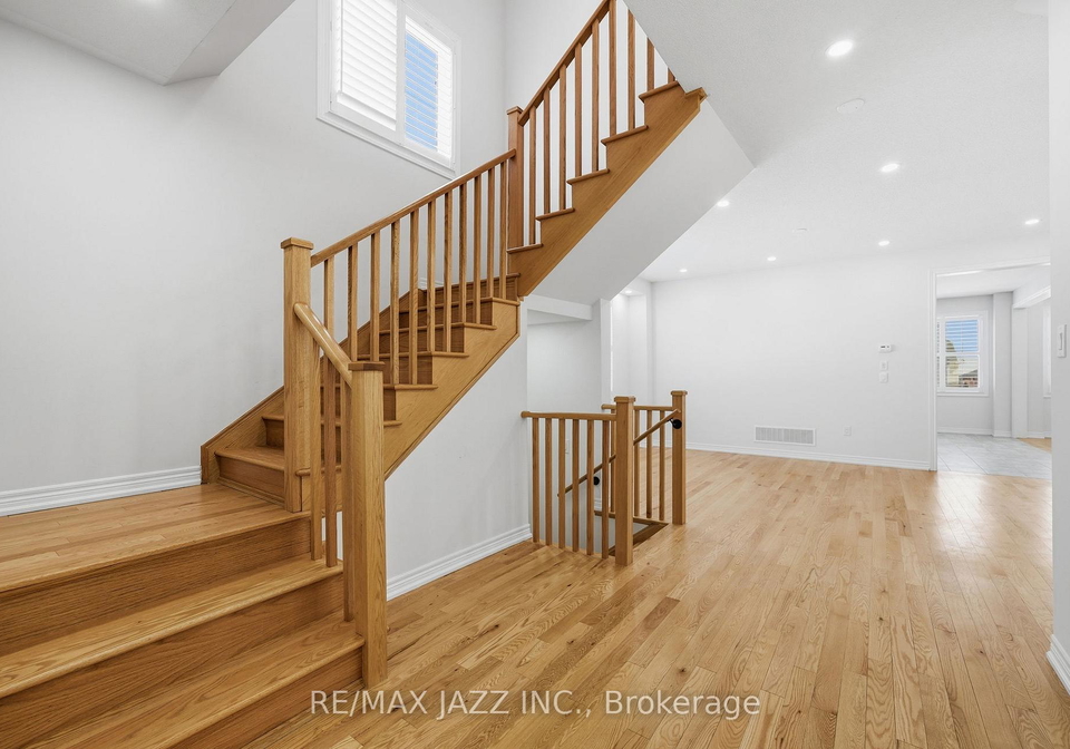 123-woolacott-lane-clarington-ontario-e12851802
