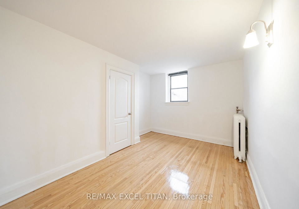 2-kingston-road-toronto-ontario-e12852174