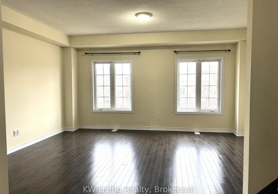 120-ferris-square-clarington-ontario-e12852268