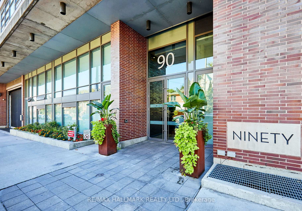 90-broadview-avenue-toronto-ontario-e12853370