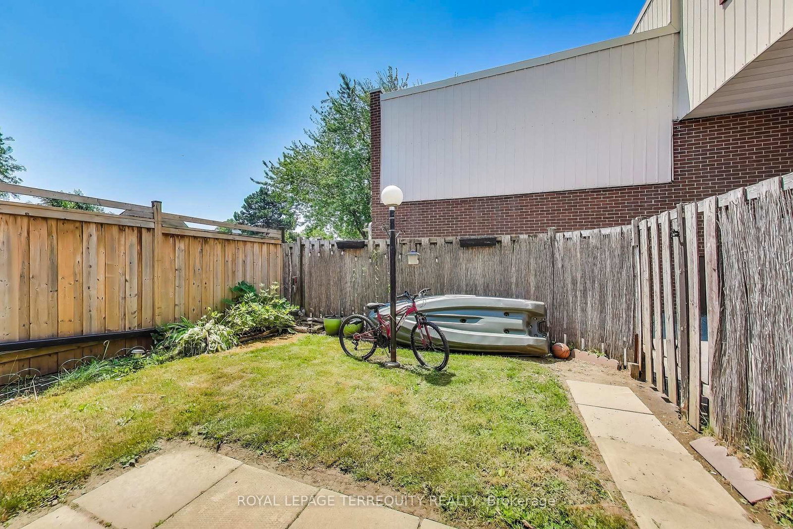 1100-oxford-street-oshawa-ontario-e12853522