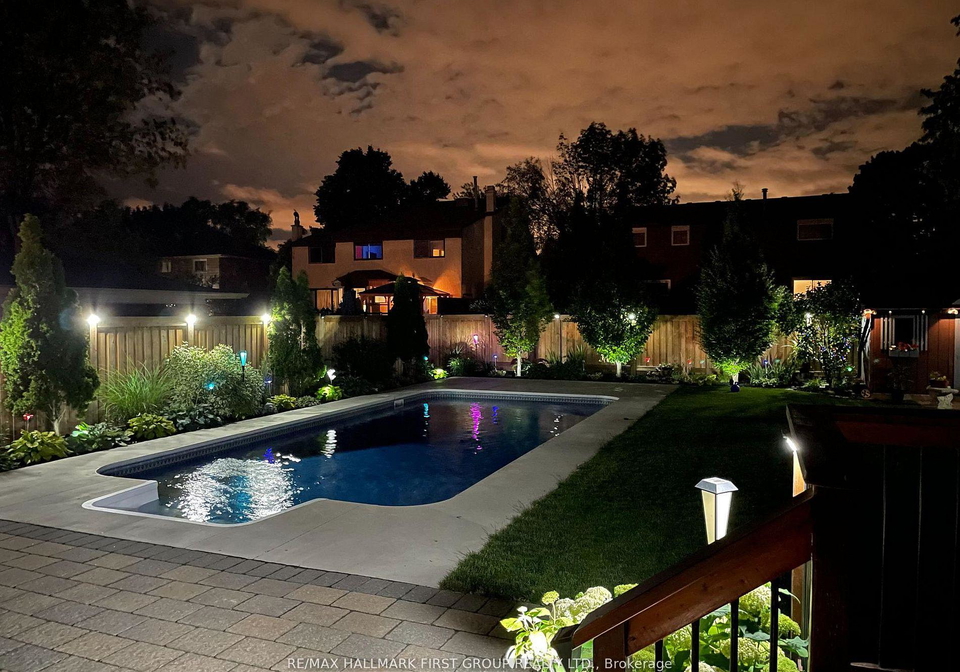 1910-spruce-hill-road-pickering-ontario-e12853892