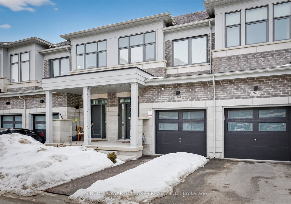 348-okanagan-path-oshawa-ontario-e12854120