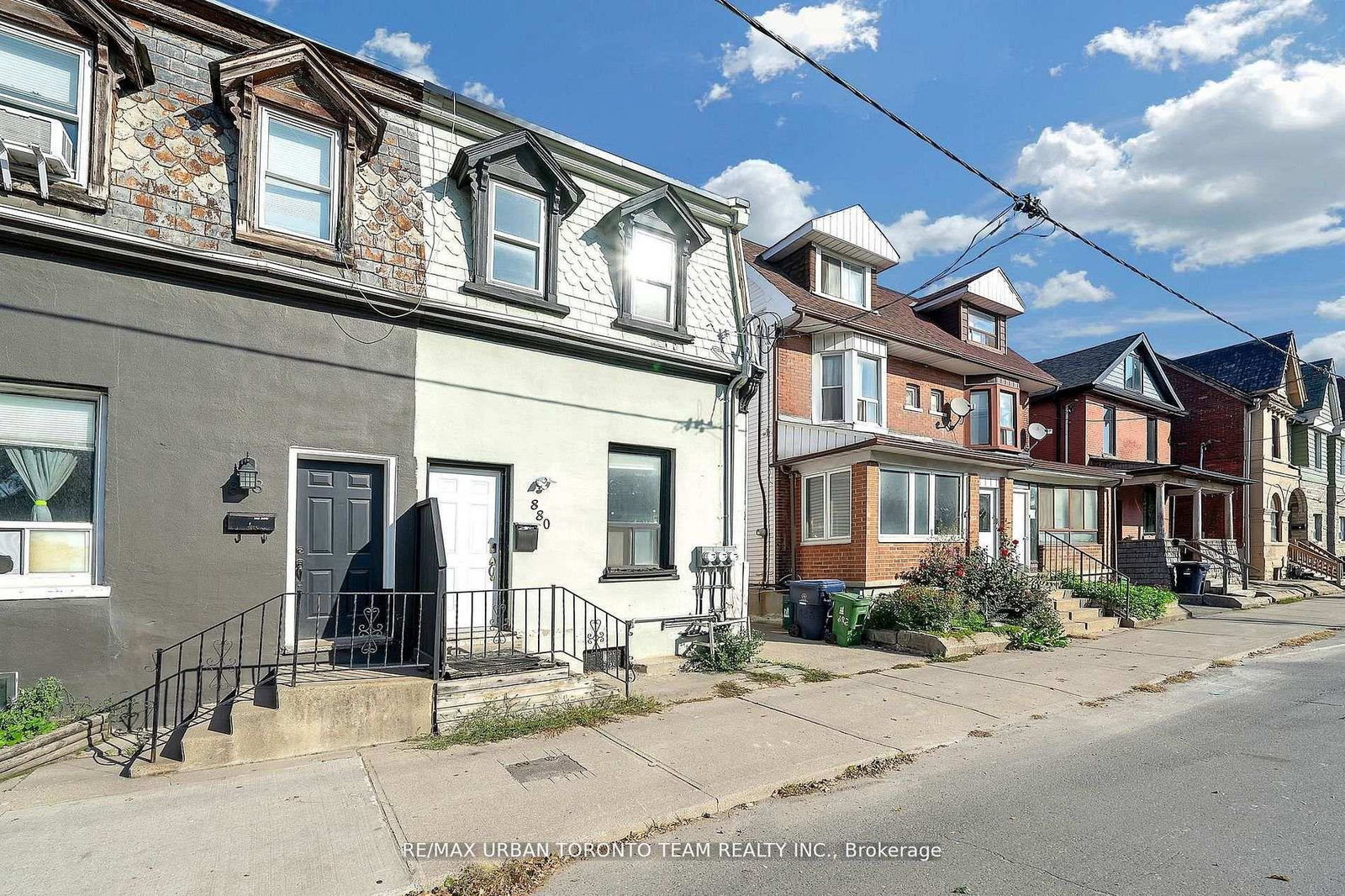 880-dundas-street-e-toronto-ontario-e12854986