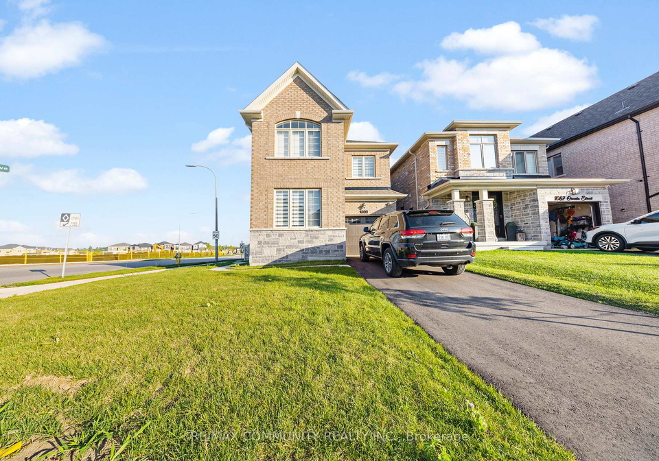 1089-orenda-street-pickering-ontario-e12856694