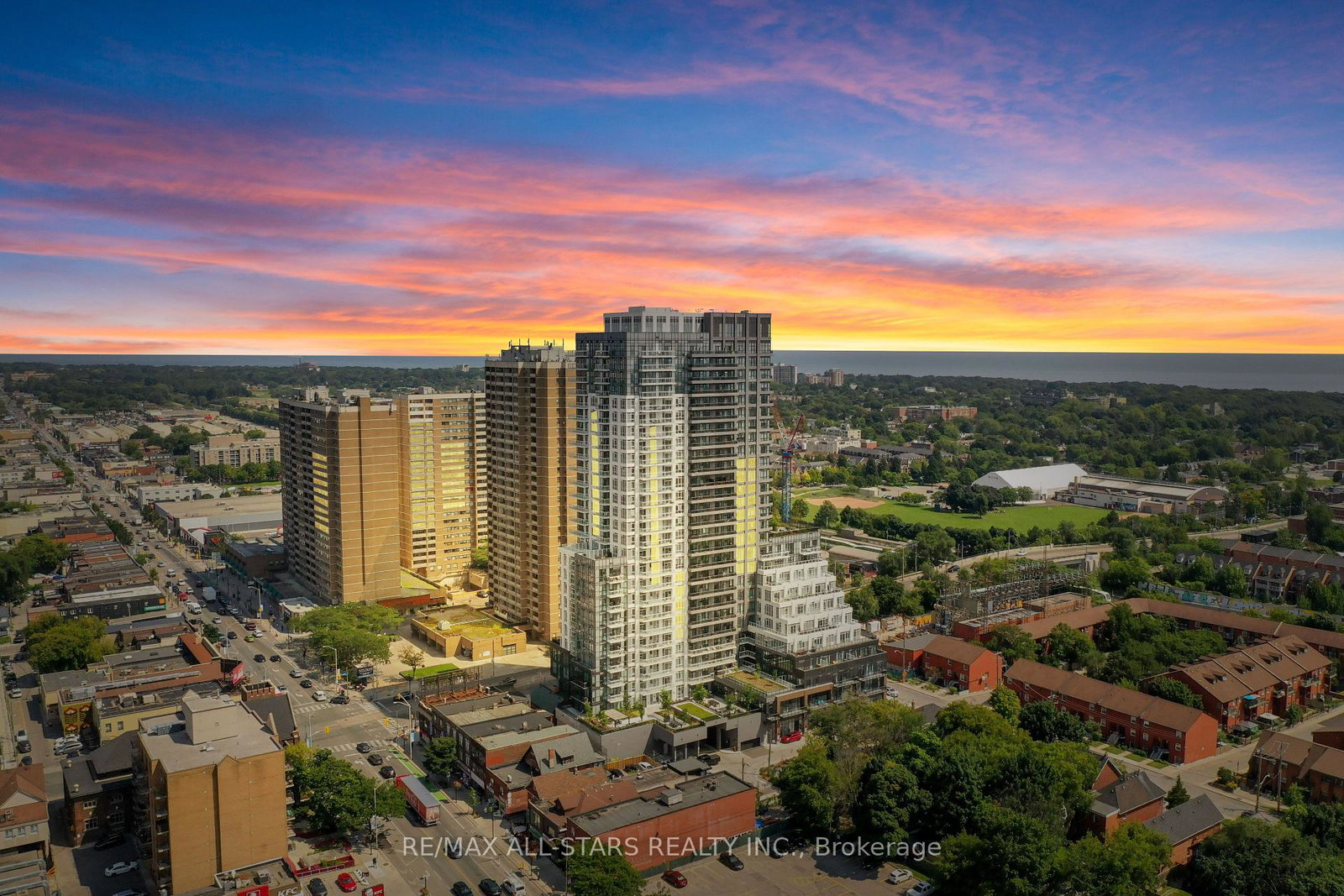 286-main-street-toronto-ontario-e12856896