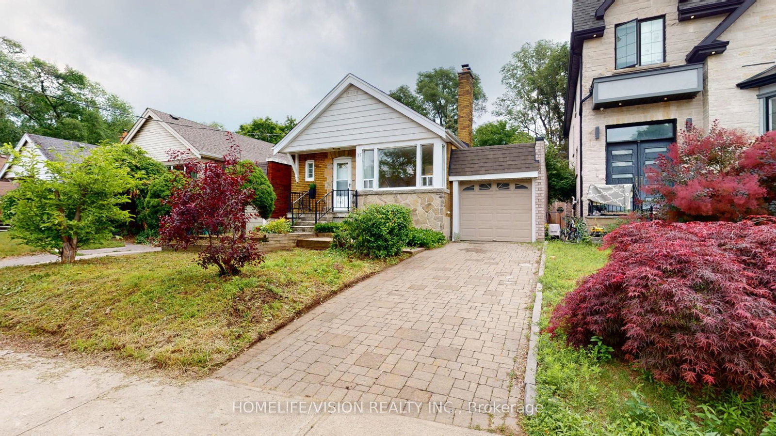 37-davies-crescent-east-york-ontario-e12857220