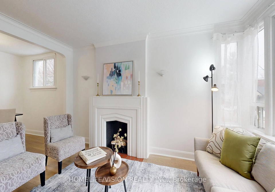 37-davies-crescent-east-york-ontario-e12857220