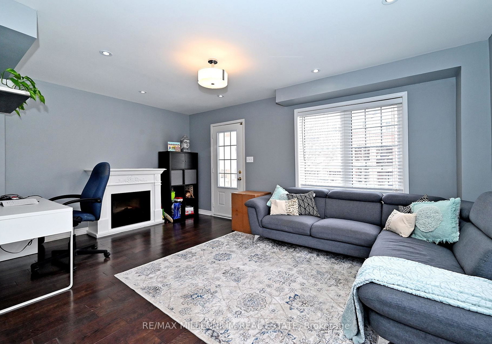 21-hesketh-road-ajax-ontario-e12857292