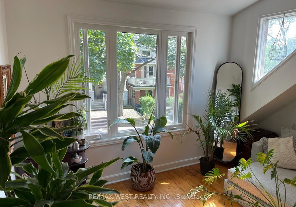 180-bain-avenue-toronto-ontario-e12857854