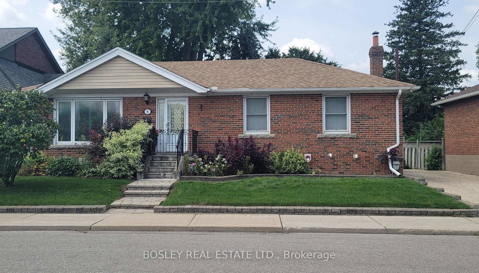 6-youngmill-drive-east-york-ontario-e12858330