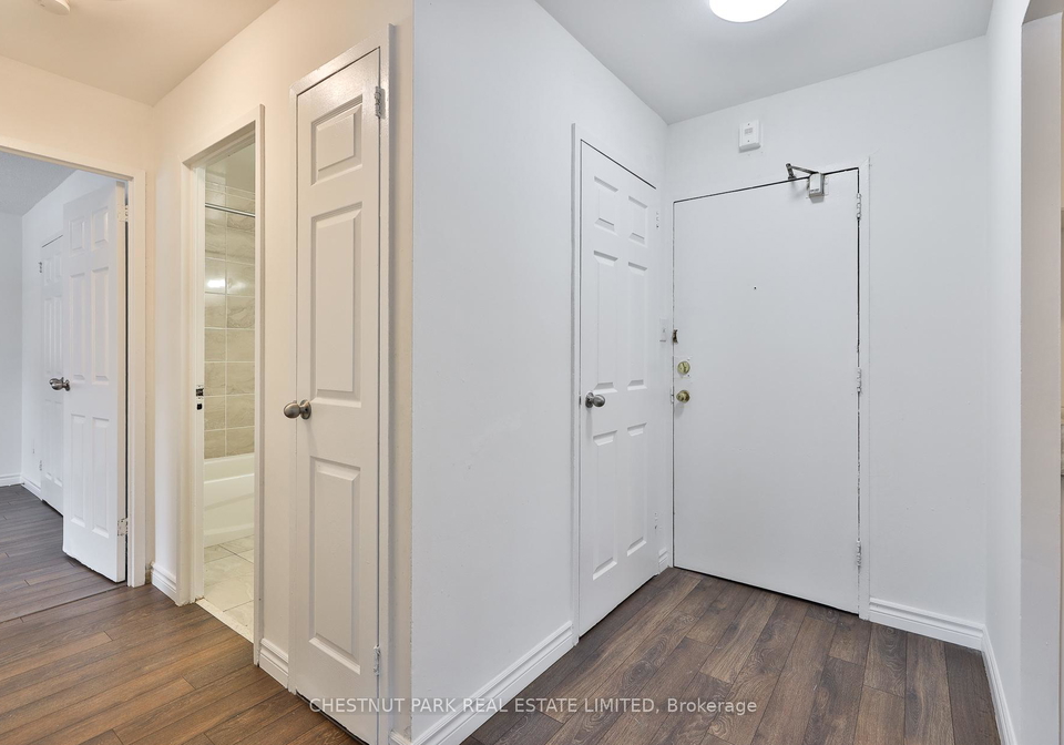 900-glen-street-oshawa-ontario-e12858598