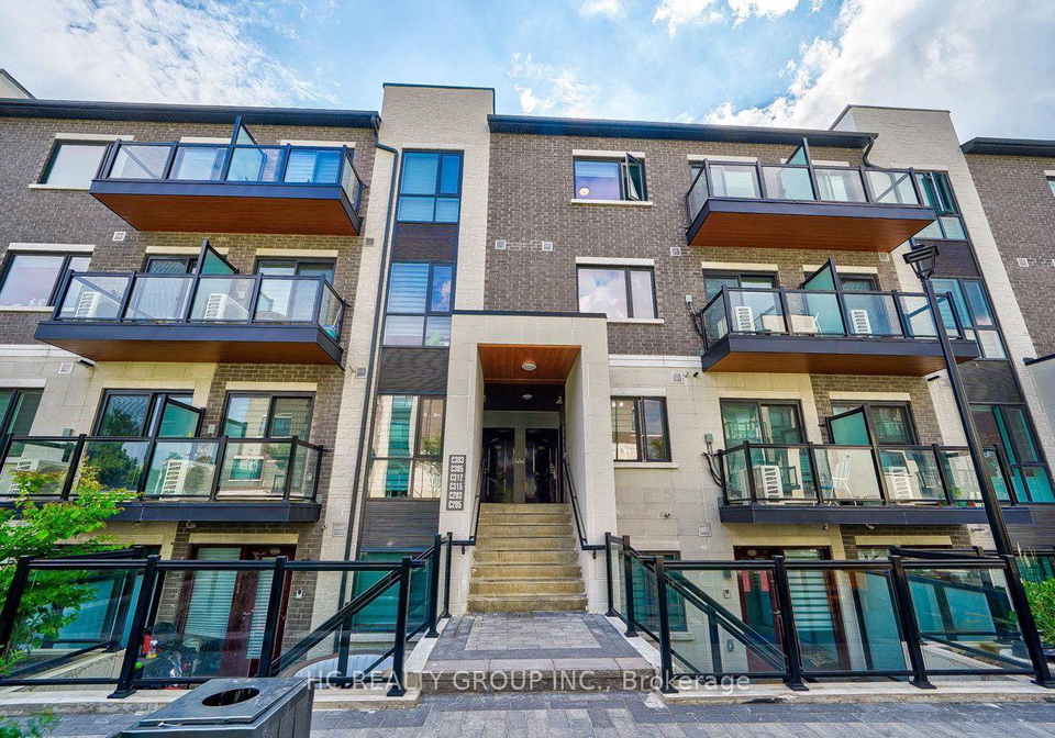 60-morecambe-gate-scarborough-ontario-e12858756